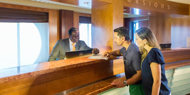 celebrity cruises service staff