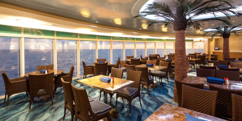 disney dream cabanas restaurant buffet tips