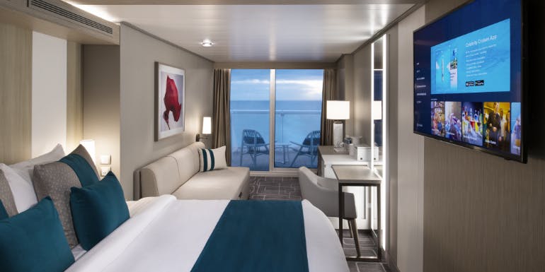 balcony veranda cabin bed stateroom cruise