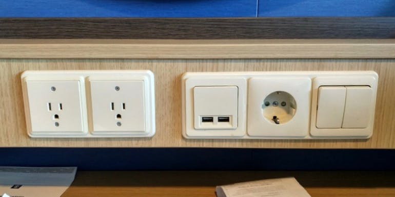 cruise cabin stateroom usb outlet plug