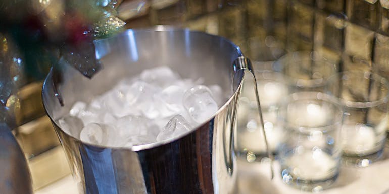 cruise cabin ice bucket water glasses stateroom