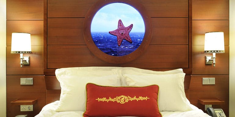 animated porthole disney cruise