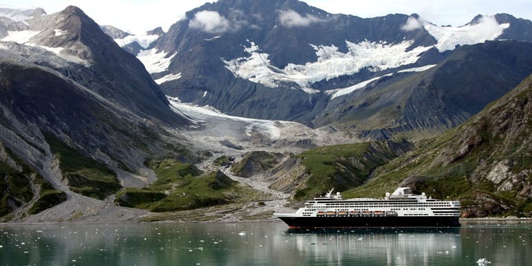 crowded cruise ships holland america line