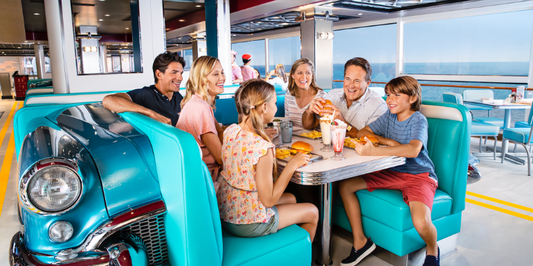 family cruise restaurant