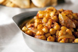 doubles tomato chickpea curry