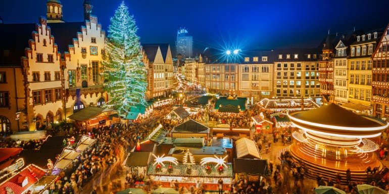 christmas market frankfurt river cruising season