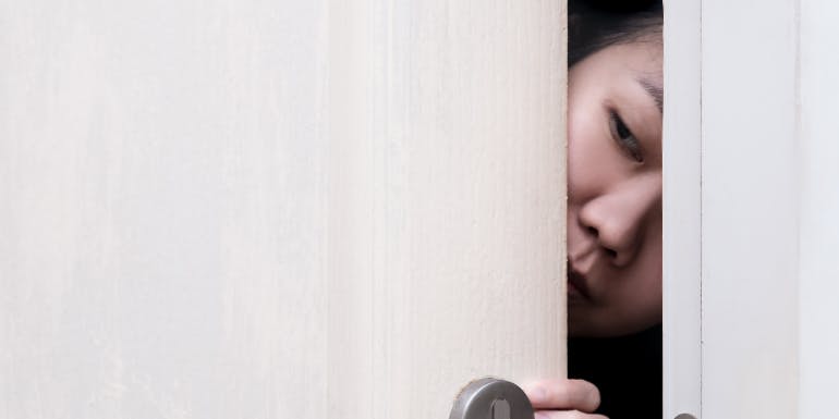 girl peeking door weirdest reviews 2019