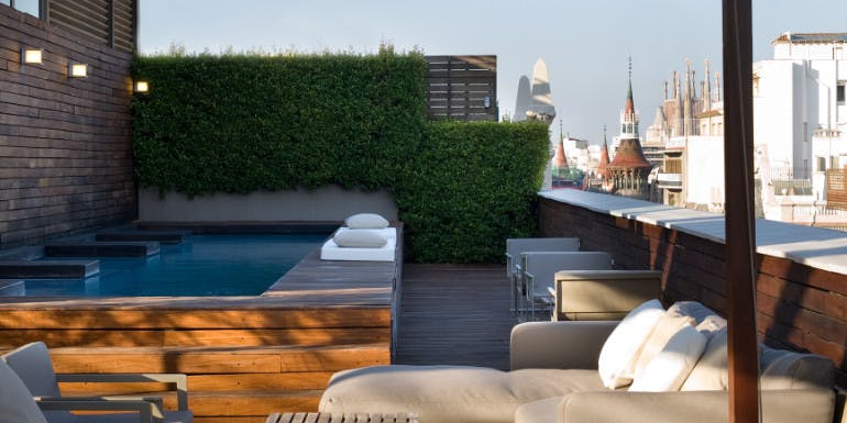 barcelona spain hotel omm cruise port