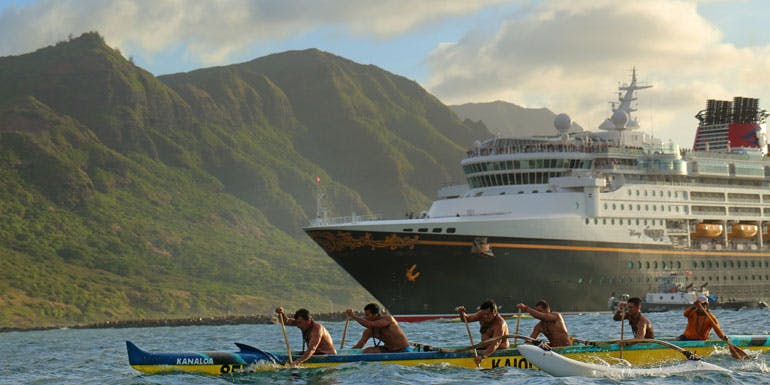 hawaii disney best time book cruise