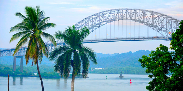 panama canal best time book cruise