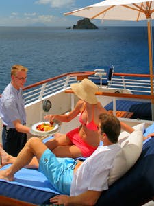 seadream ii service cruise ship review