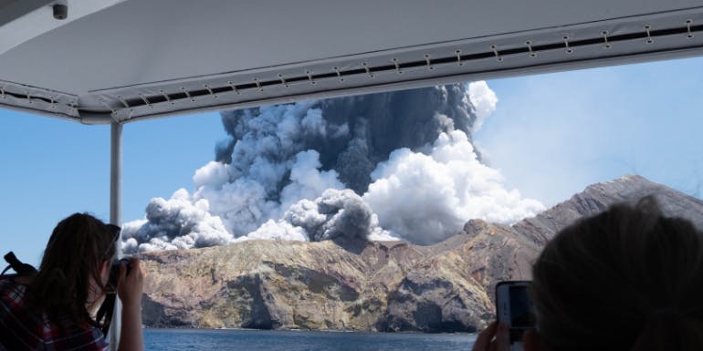 white island new zealand volcanic eruption
